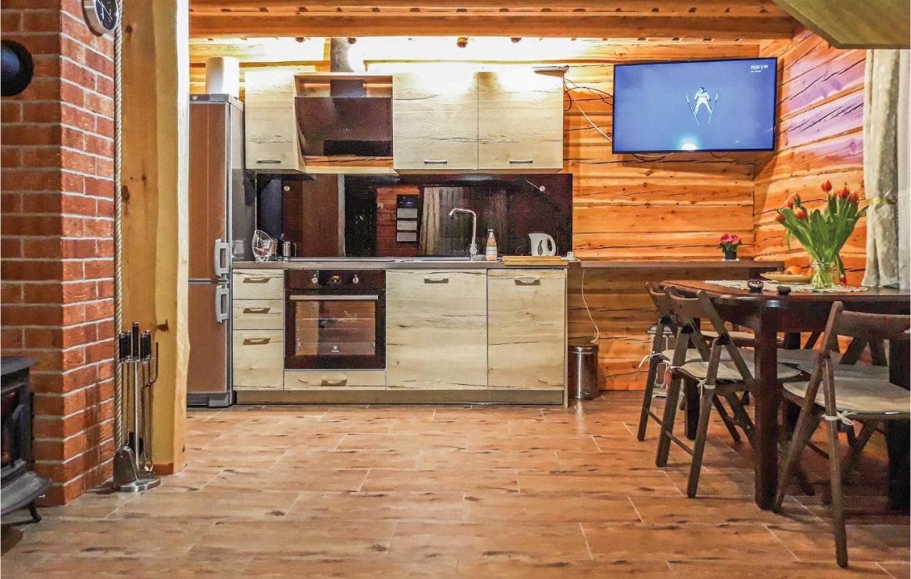 Awesome Home In Osiek With Kitchenette 외부 사진