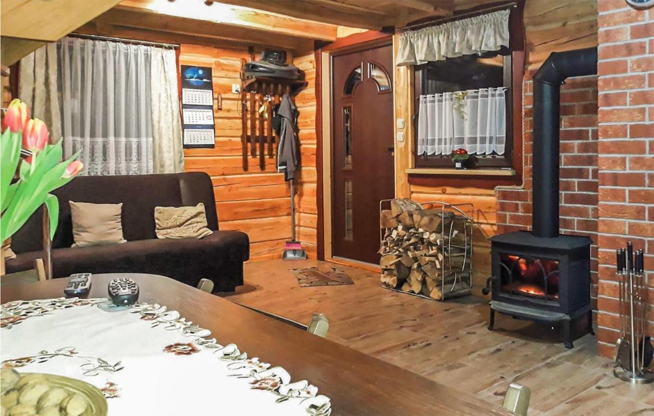 Awesome Home In Osiek With Kitchenette 외부 사진